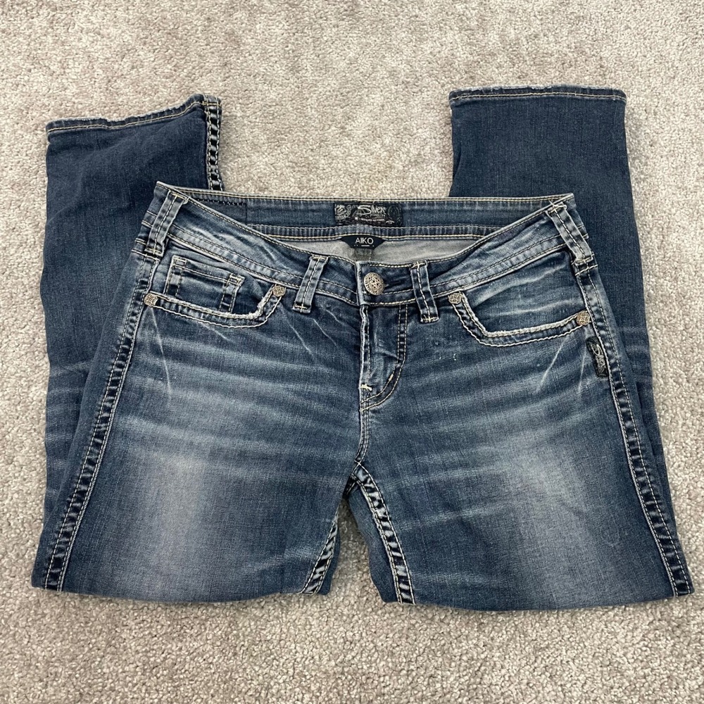 Silver Jeans Womens 31x24 Aiko Capri Y2K Embroidered Dark Wash (Size Tag 28)